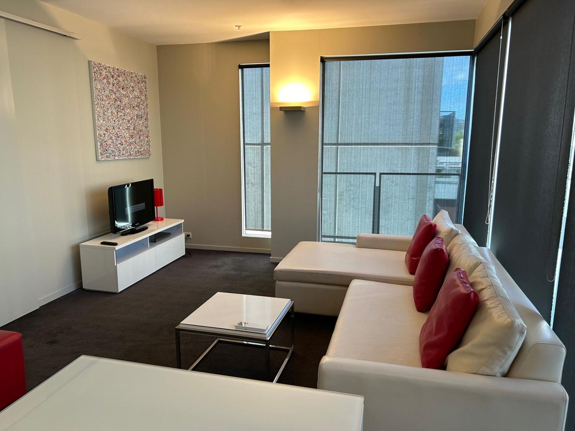 Adele Apartment Hotel East Melbourne Exterior photo
